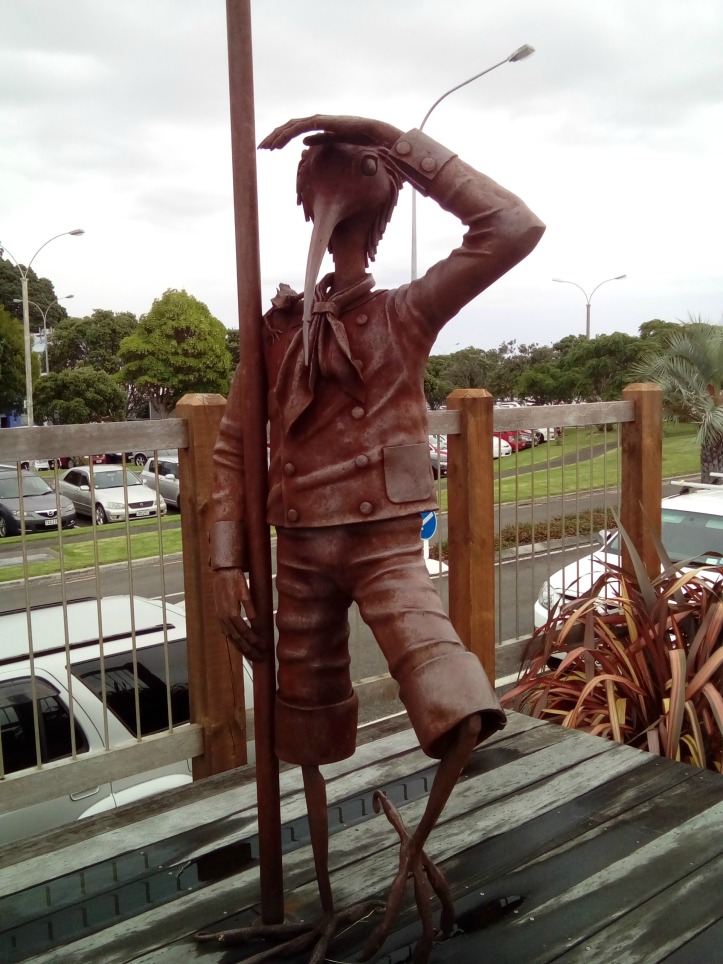 Maori statue on the river front at Whakatane