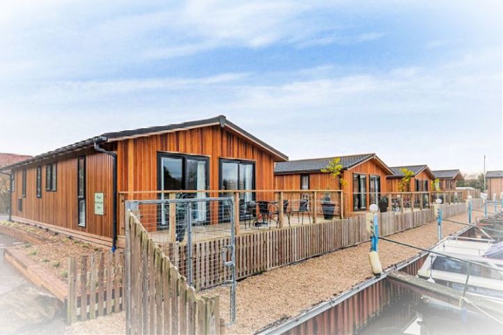 Devizes Marina Village Property