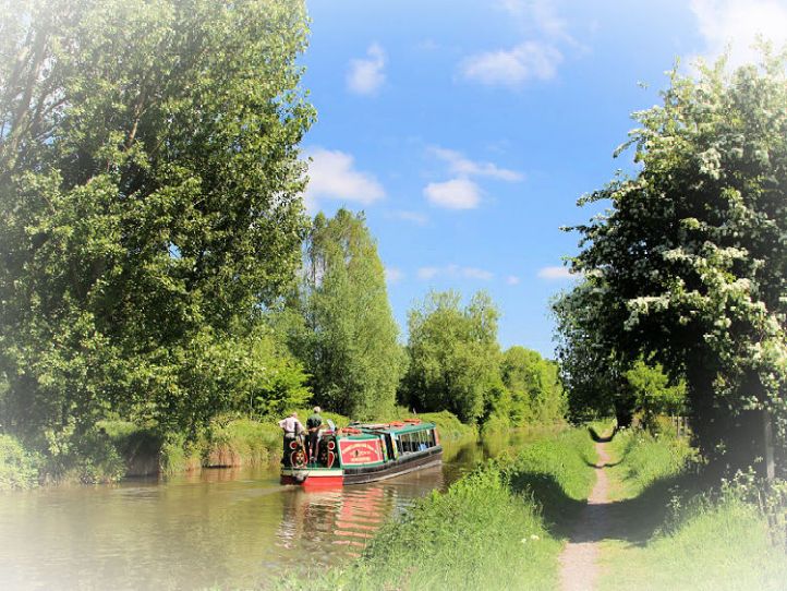 Kennet and Avon Canal Walk