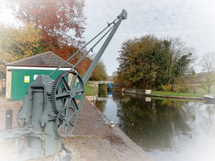 Dundas Aquaduct and Brassknocker Basin